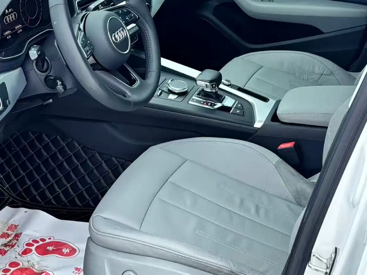 Audi A4L 2018 30th Anniversary 40 TFSI Fashion фото 8