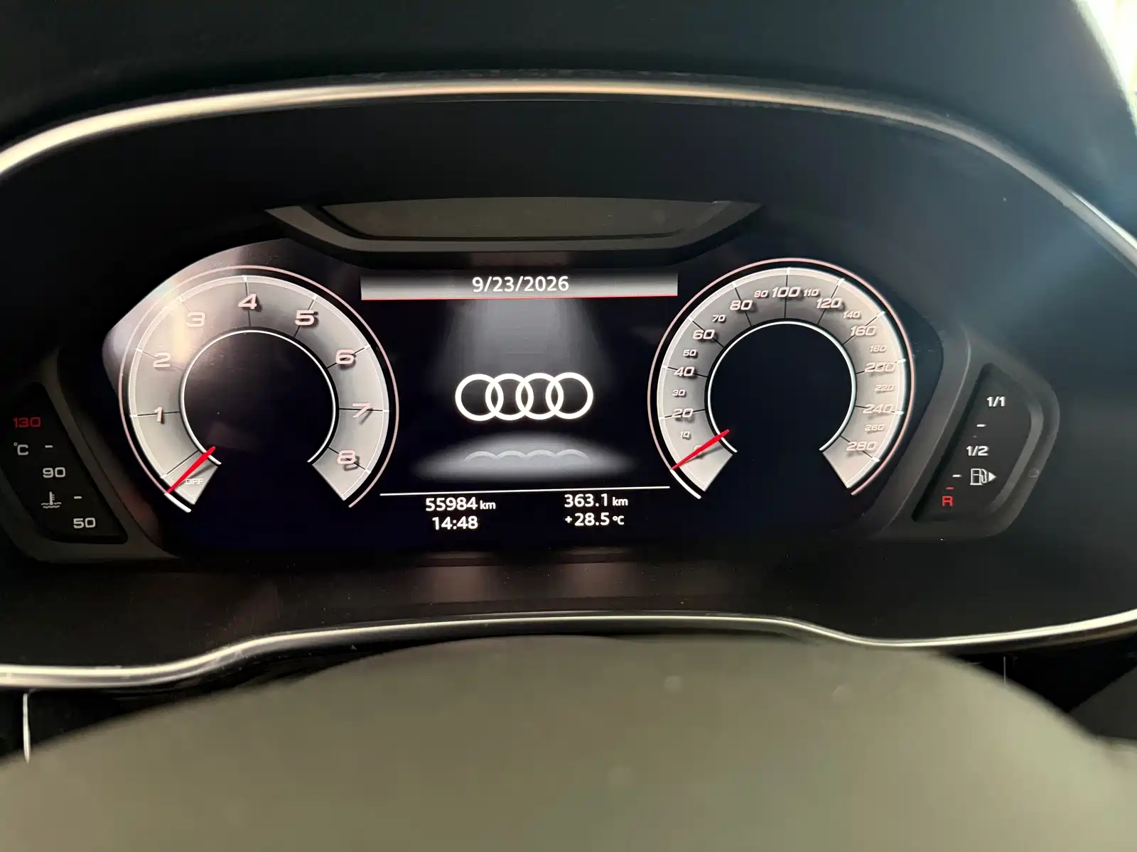 Фото 12 - Audi Q3