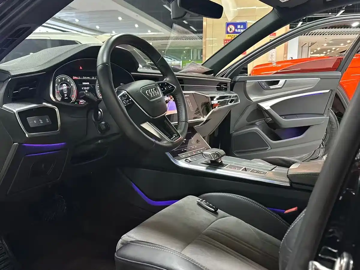 Audi A6L 2020 40 TFSI Luxury Dynamic фото 21