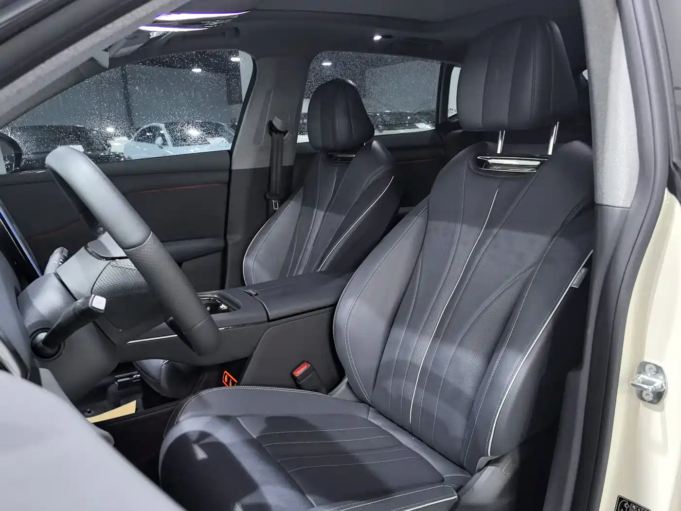 Voyah Auto Voyah Zhiyin 2024 Long Range Smart Edition фото 5