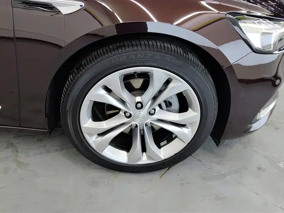 Buick LaCrosse 2022 Avenir First Edition фото 6