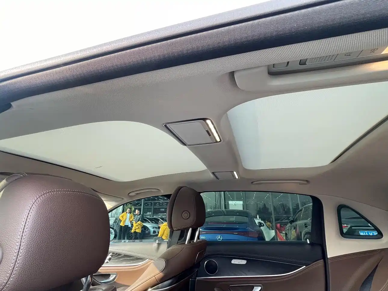 Mercedes-Benz E-Class 2019 E 200 L Sport фото 16