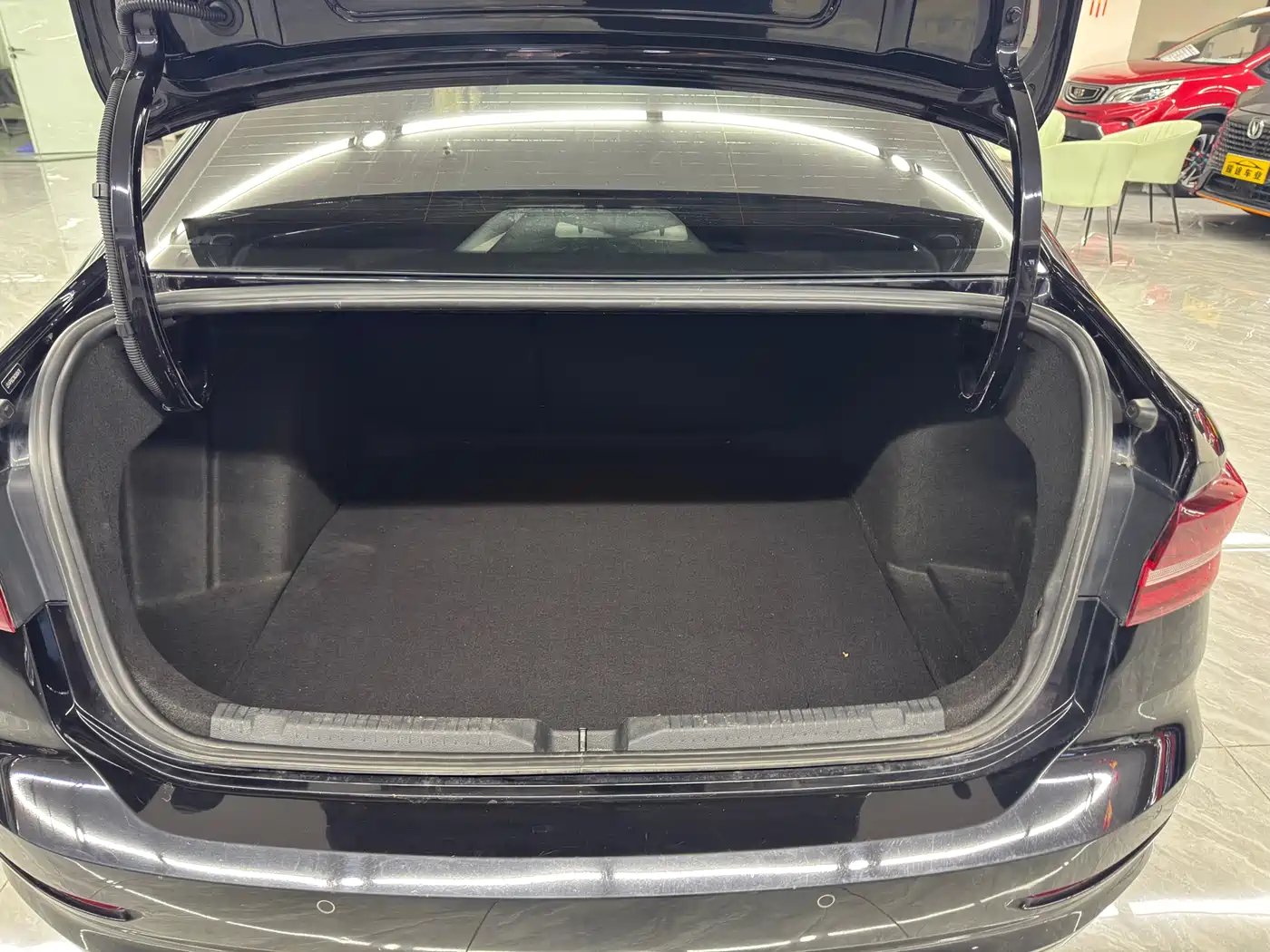 Volkswagen Lavida 2021 1.5L Auto Comfort Edition фото 16