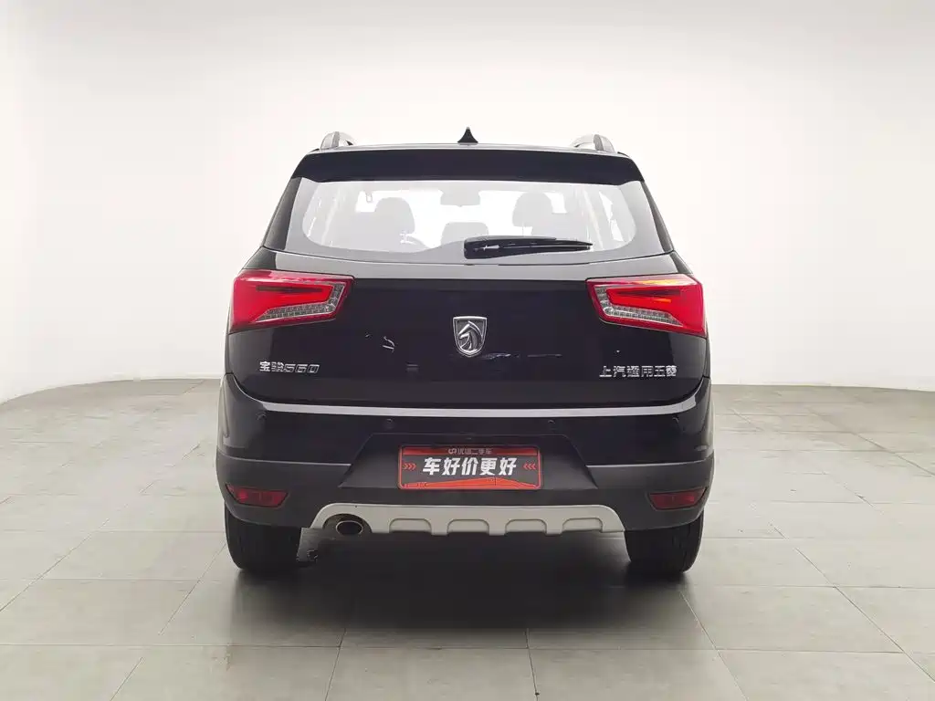 Baojun 560 2016 2016 1.8L Manual Luxury