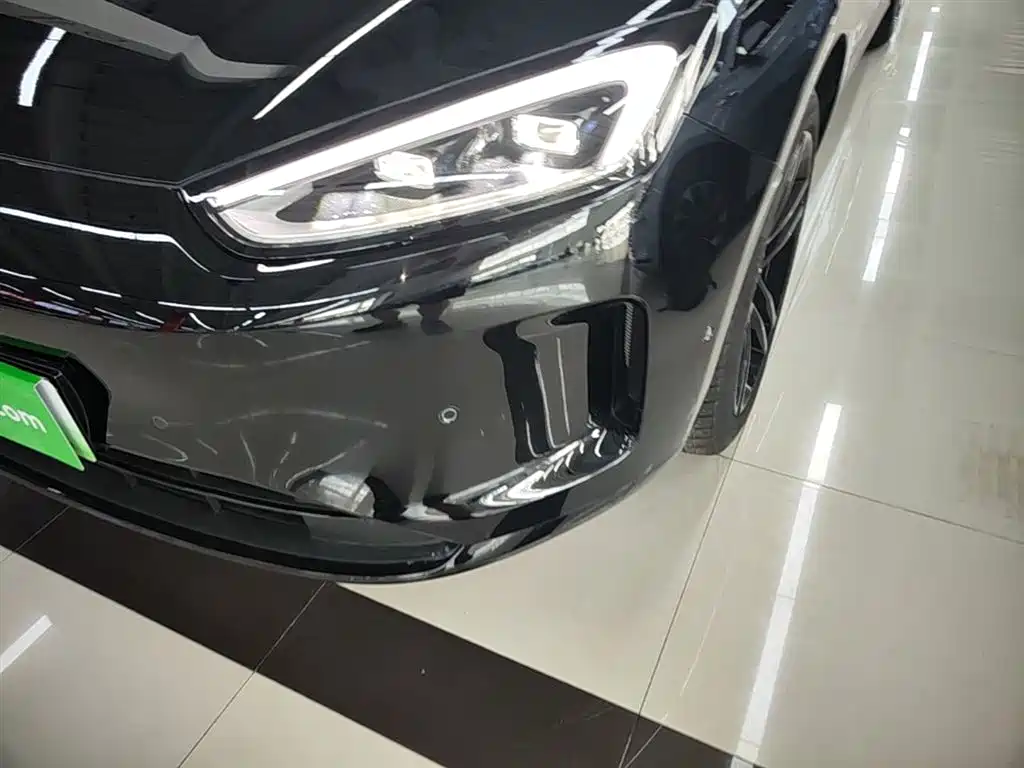 AITO Wenjie AITO M5 2025 Extended Range Ultra AWD фото 24