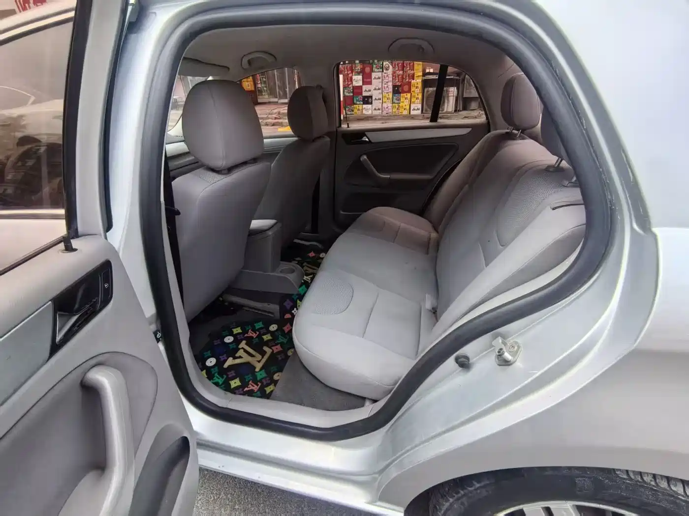 Volkswagen Bora 2011 2011 1.6L Automatic Comfort