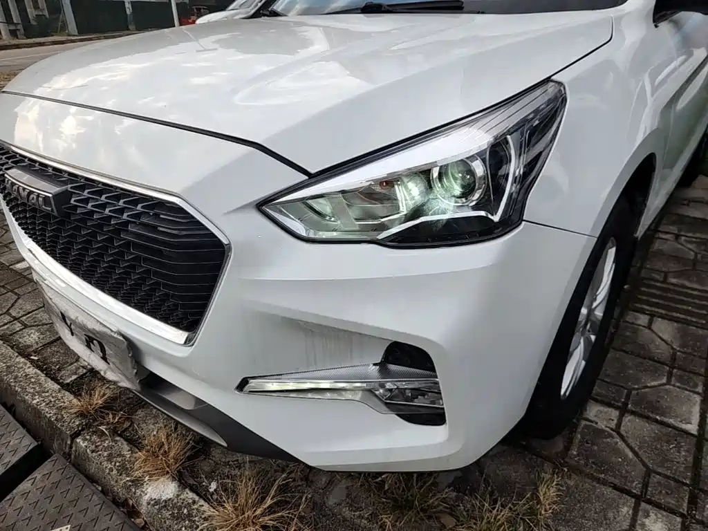 Фото 24 - Haval M6