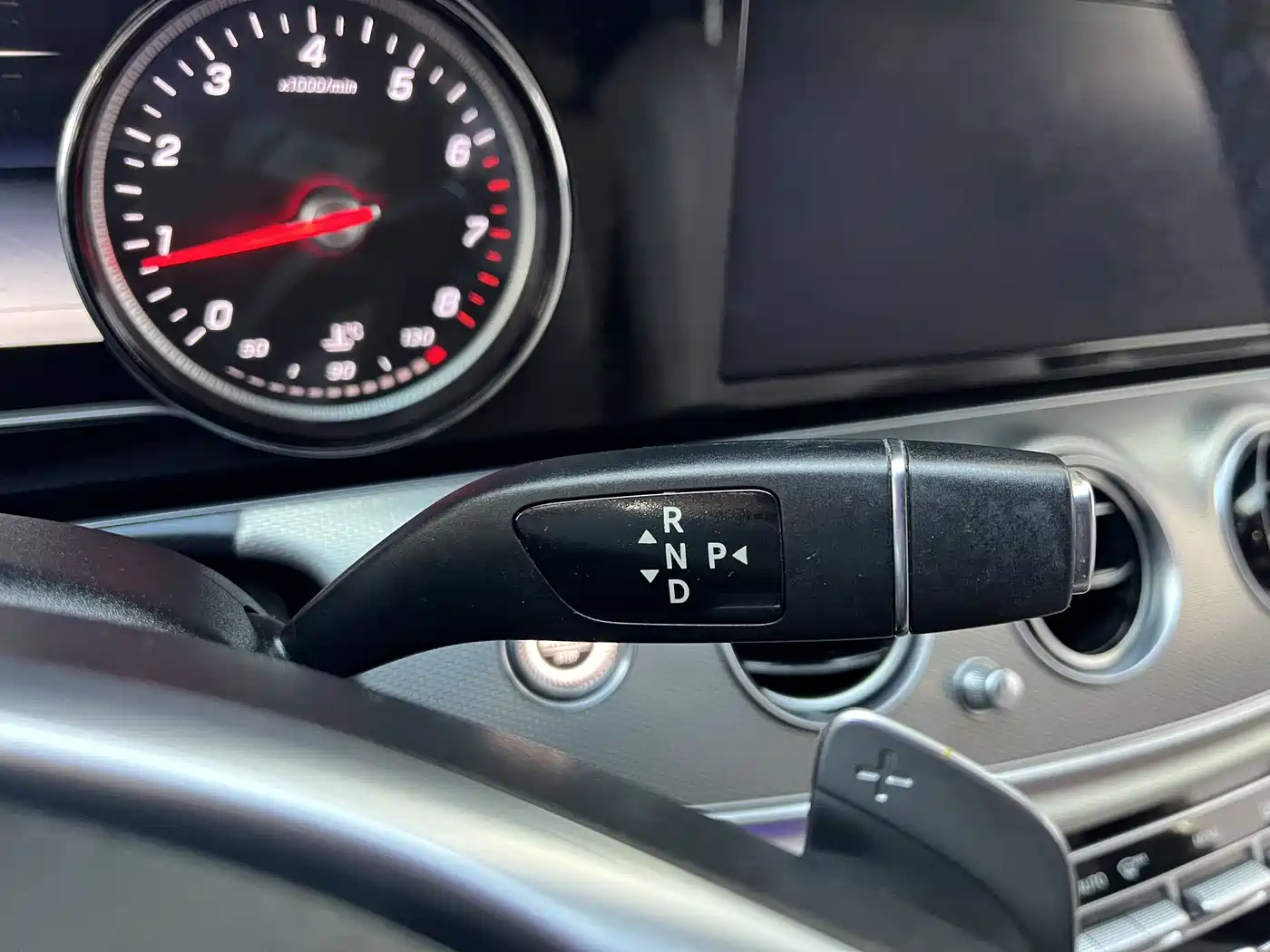 Mercedes-Benz E-Class 2017 E 200 Sport фото 12