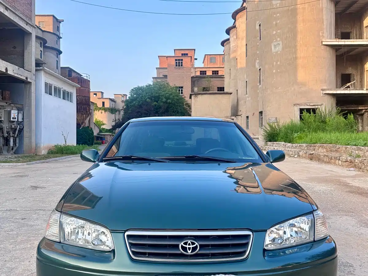 Toyota фото 3