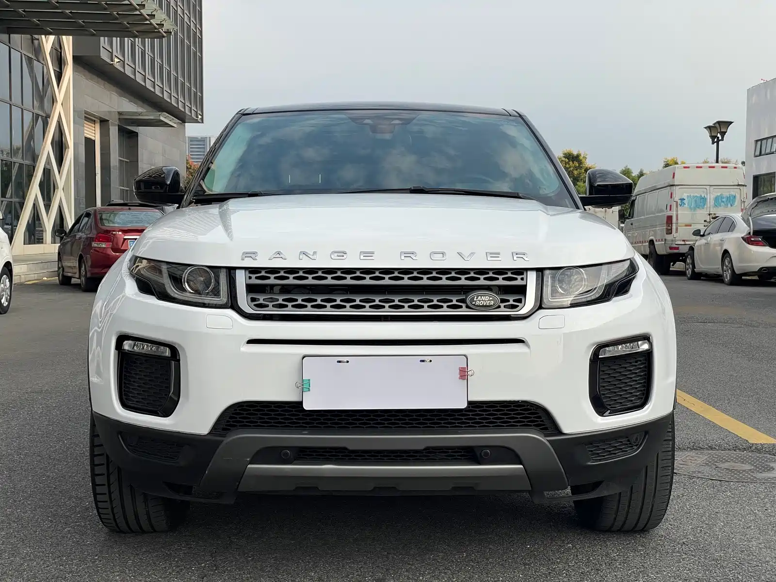 Фото 2 - Land Rover Range Rover Evoque
