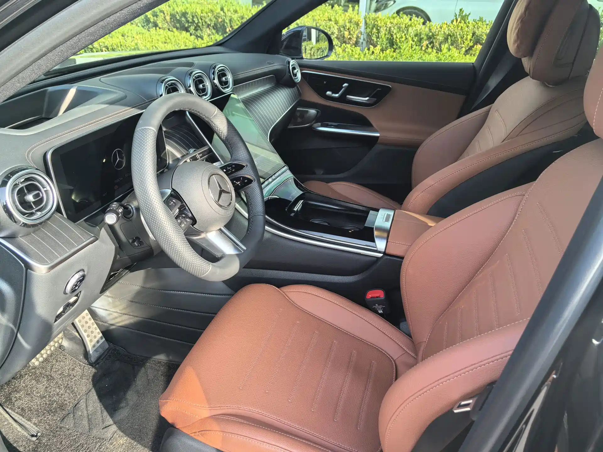 Фото 8 - Mercedes-Benz GLC