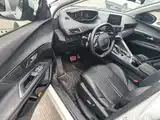 صورة 16 - Peugeot 4008