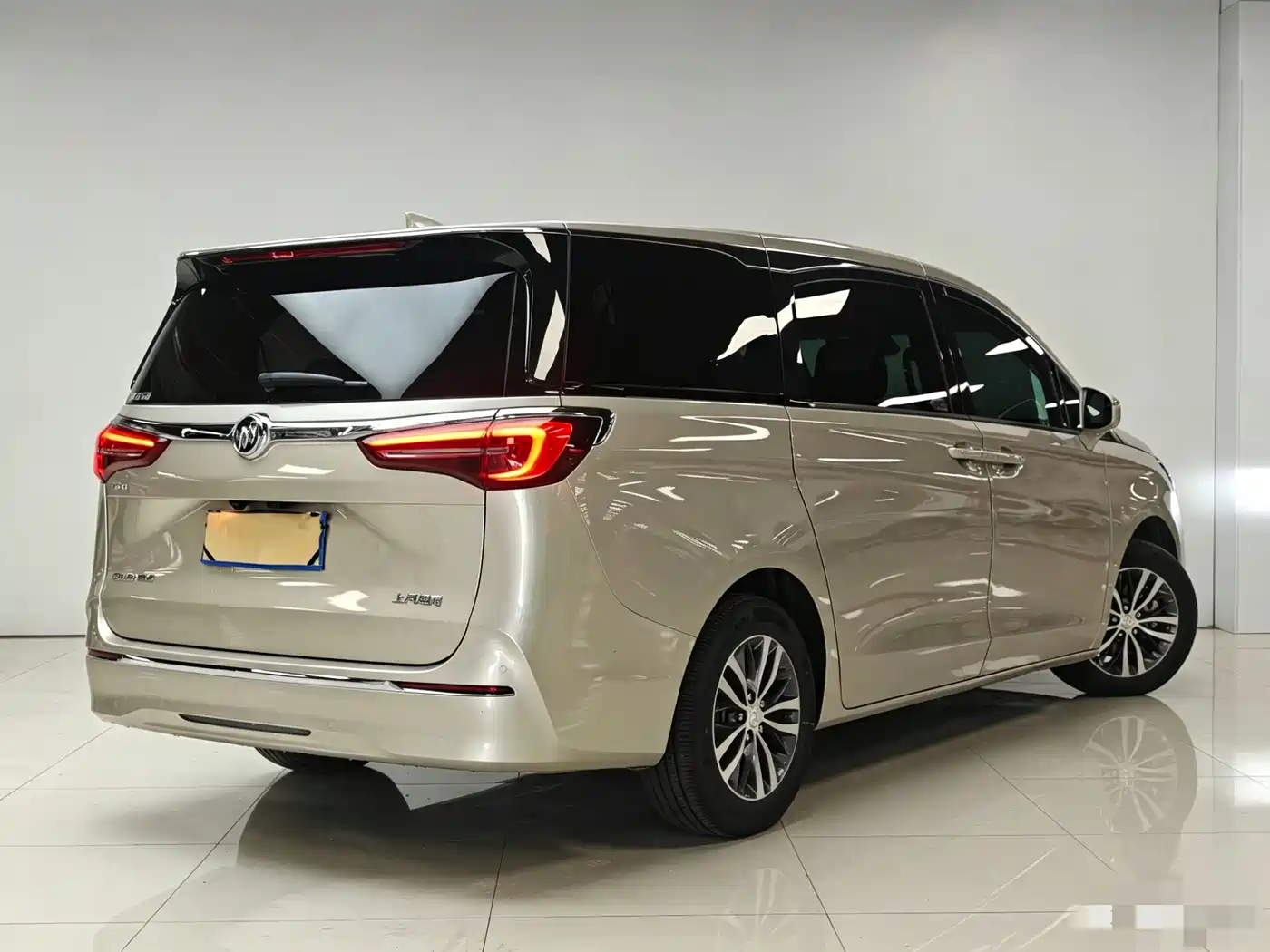 BUICK GL8