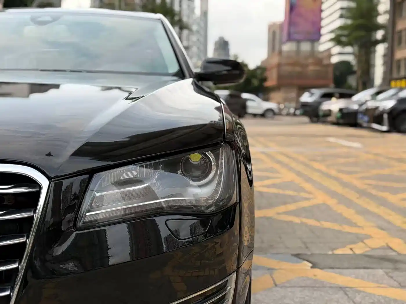 Audi A8 2012 A8L 45 TFSI quattro Luxury фото 13