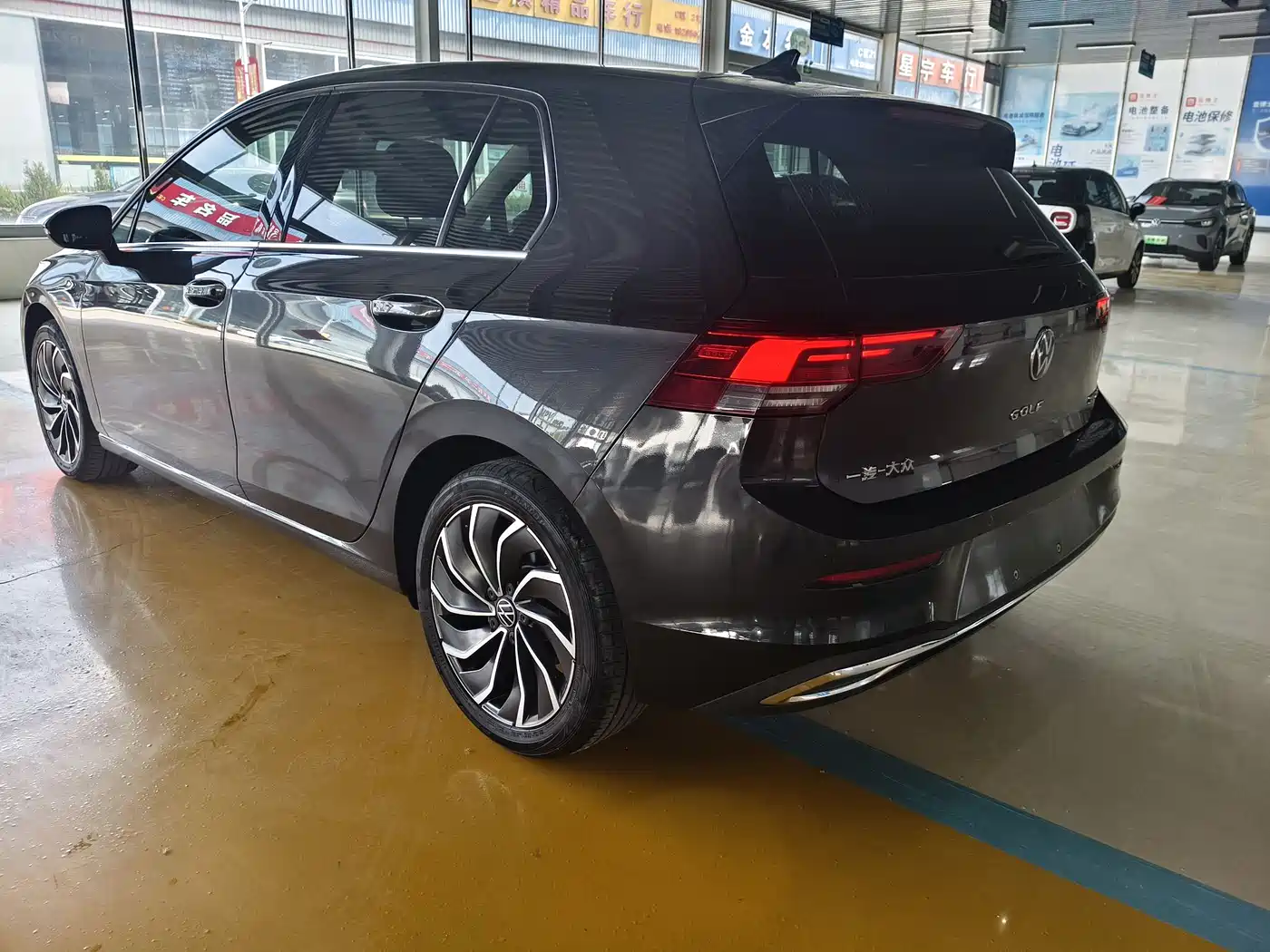 Volkswagen Golf 2021 280TSI DSG Pro фото 9
