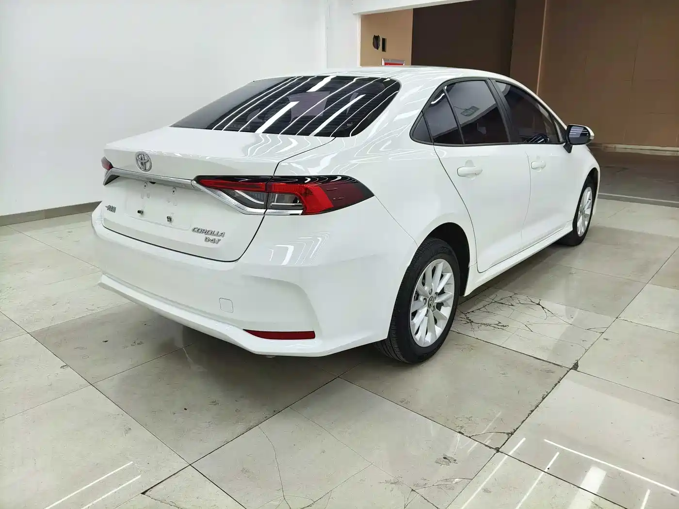 Toyota Corolla 2021 1.2T S-CVT Elite PLUS Edition фото 9