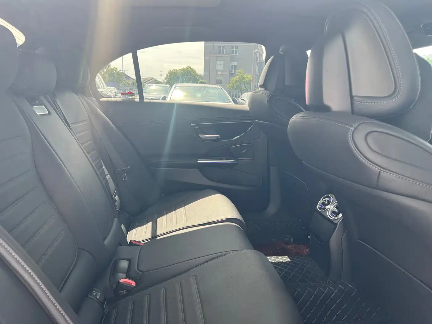 Mercedes-Benz C-Class 2024 Facelift III C 260 L Sport фото 12