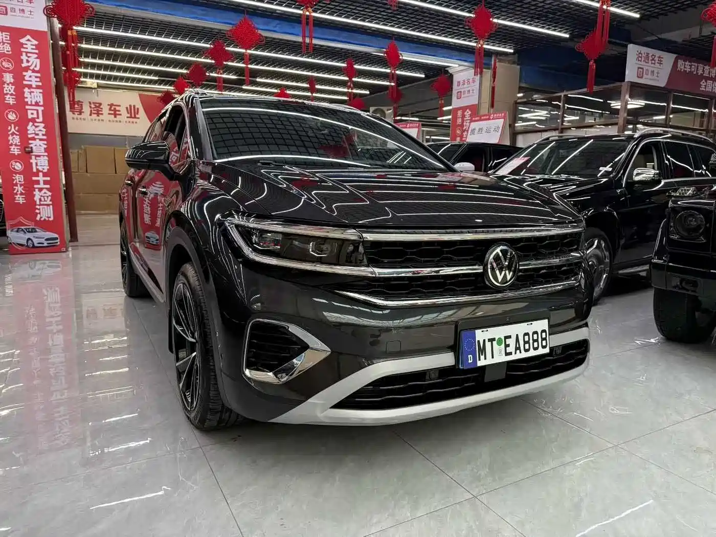 Volkswagen Talagon 2023 Facelift 380TSI 4WD Flagship Victory Edition 7-Seater фото 3