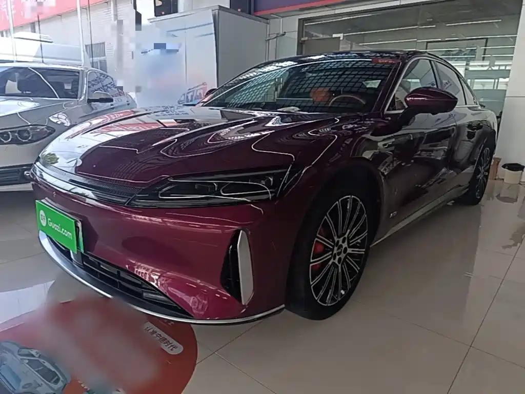 Chery Fengyun Fengyun A9L 2025 Model 4WD High-performance Summit Edition