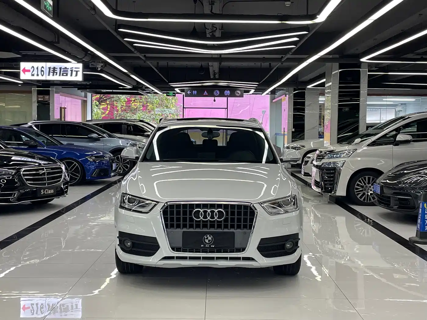 Audi Q3 2013 35 TFSI Comfort фото 2