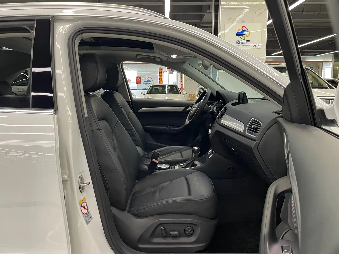 Audi Q3 2013 35 TFSI Comfort фото 10