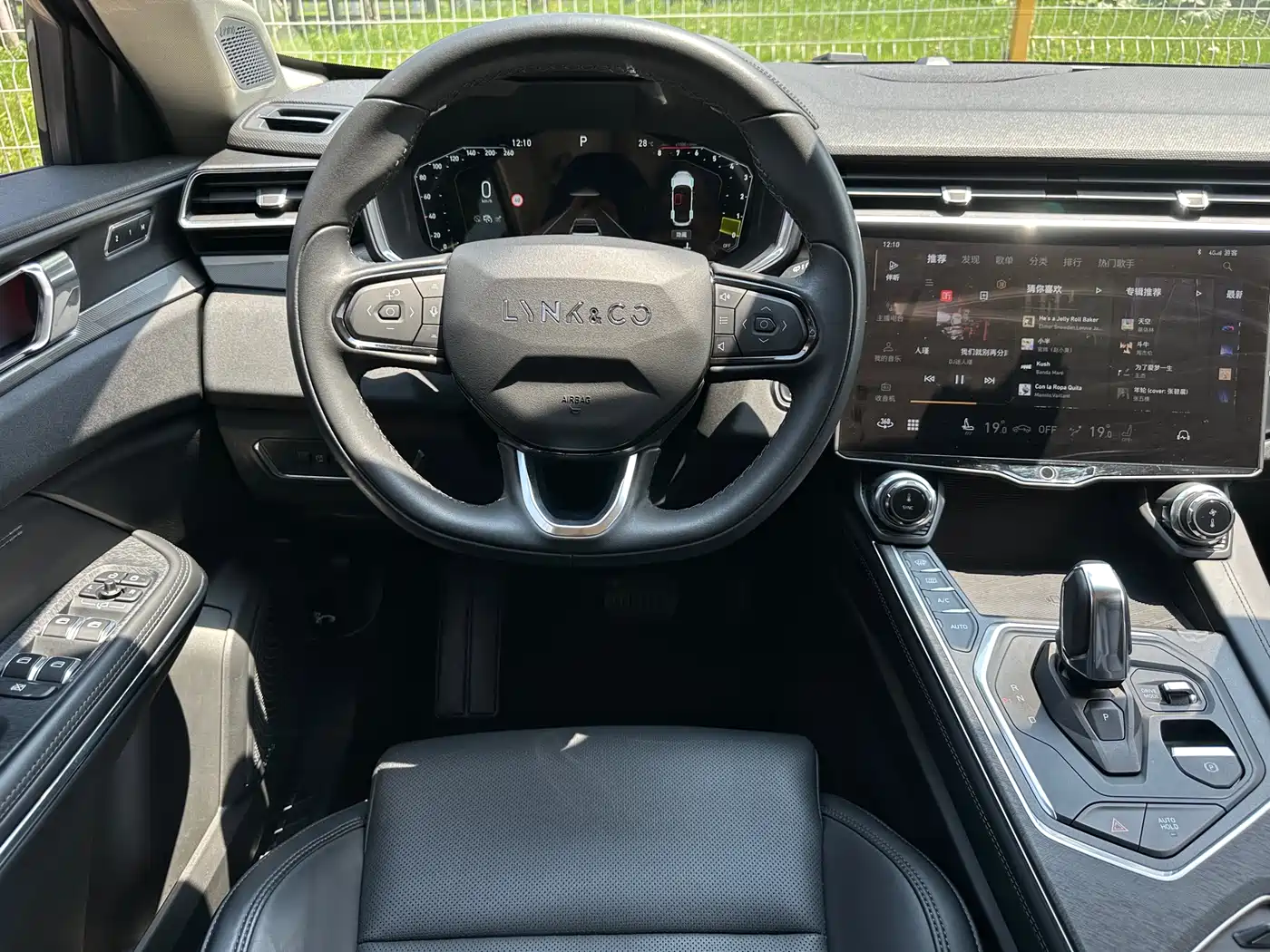 Lynk & Co 01 2021 2.0TD 2WD Pro фото 10
