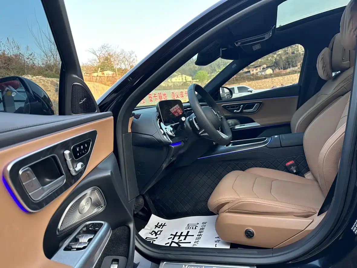 Mercedes-Benz E-Class 2025 E 300 L Luxury фото 4