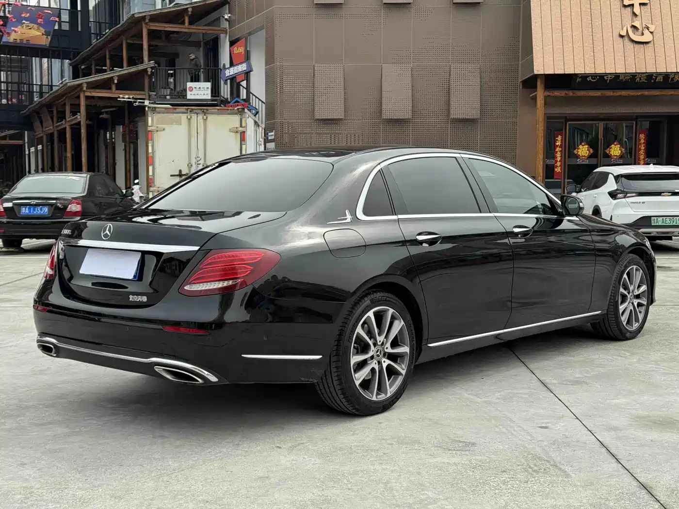Mercedes-Benz E-Class 2019 Facelift E 300 L Luxury фото 11