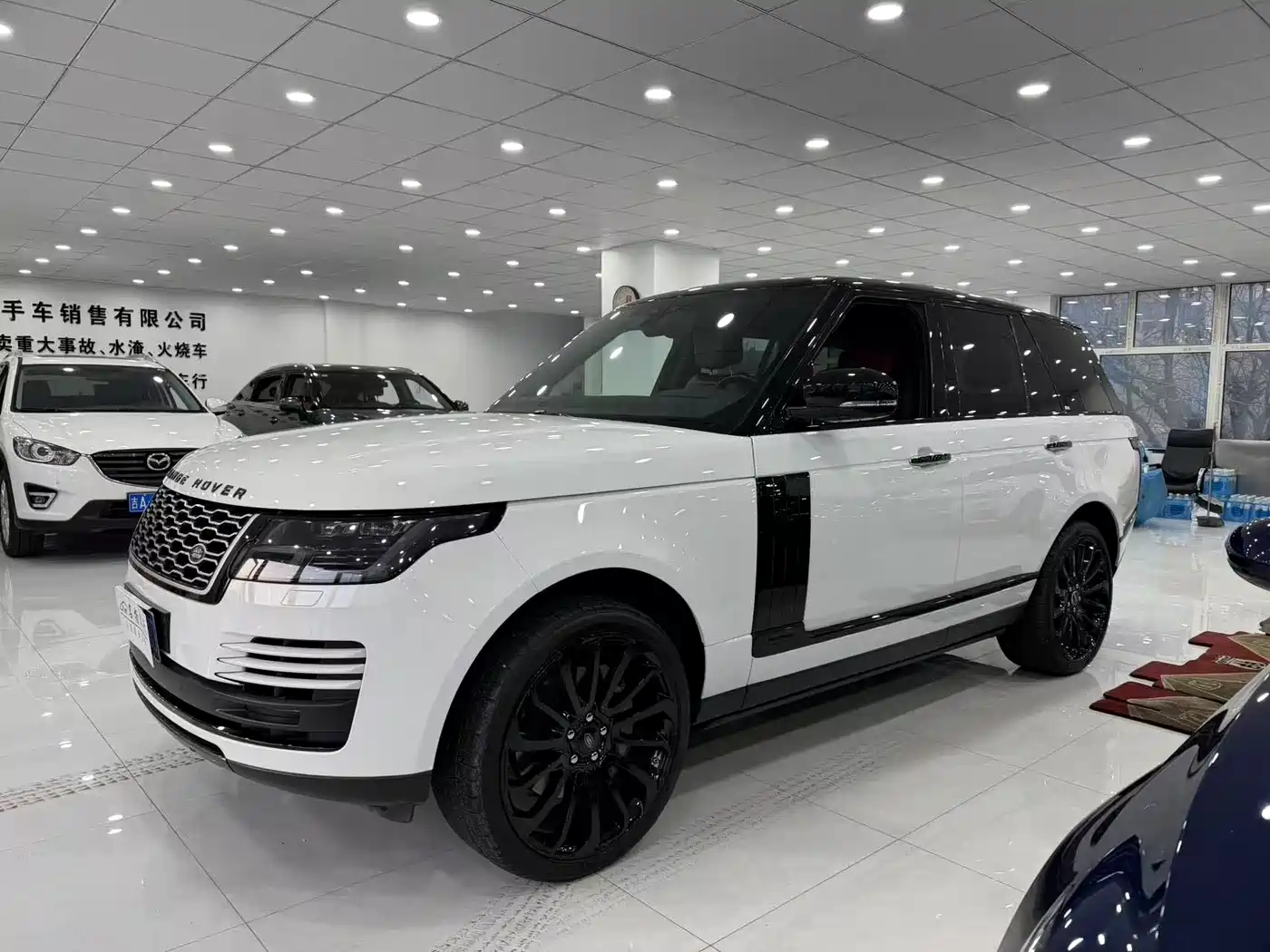 Land Rover Range Rover 2019 3.0 SC V6 Golden Age Edition