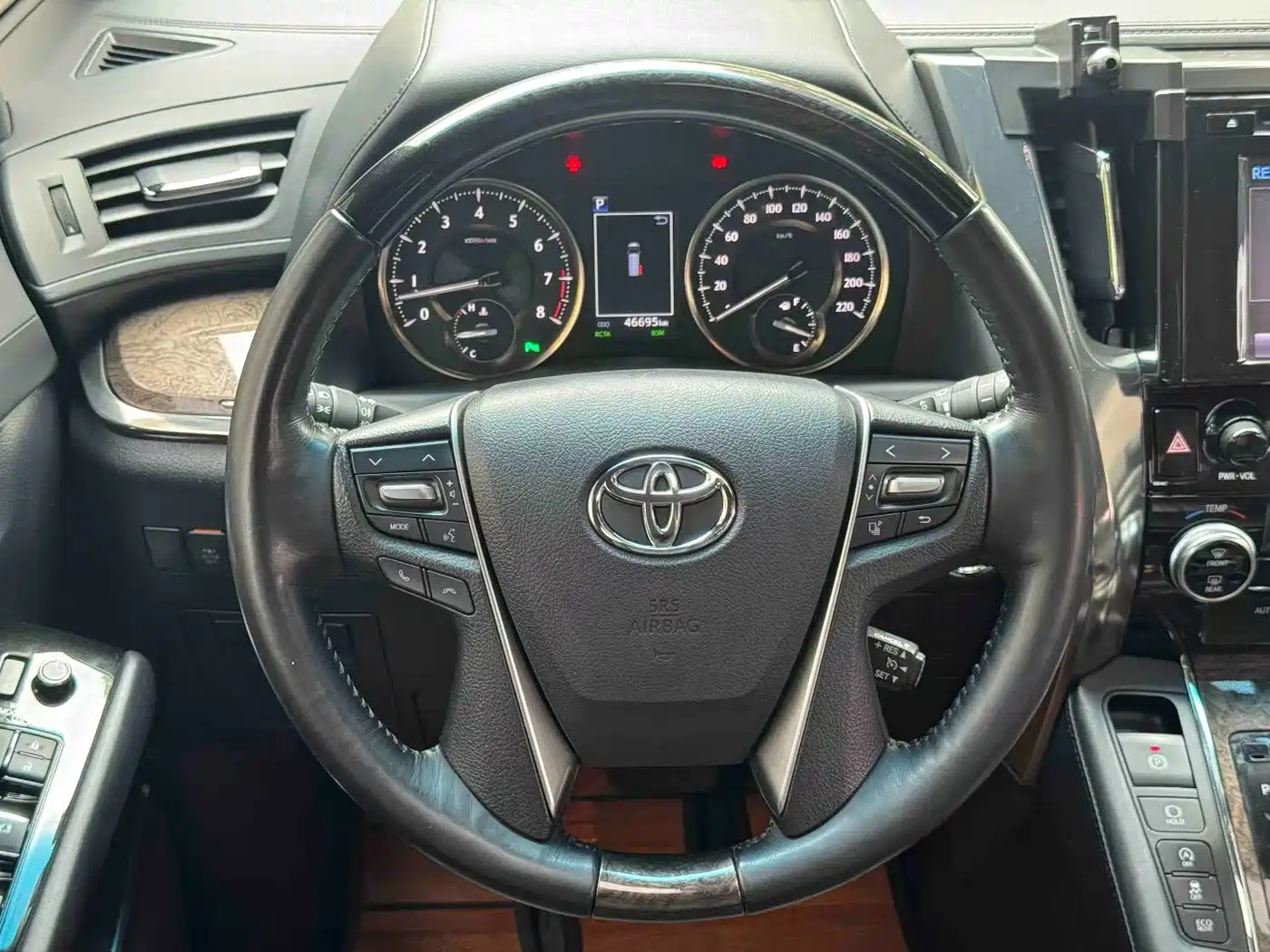 Toyota Alphard 2018 Facelift 3.5L Premium Edition фото 3