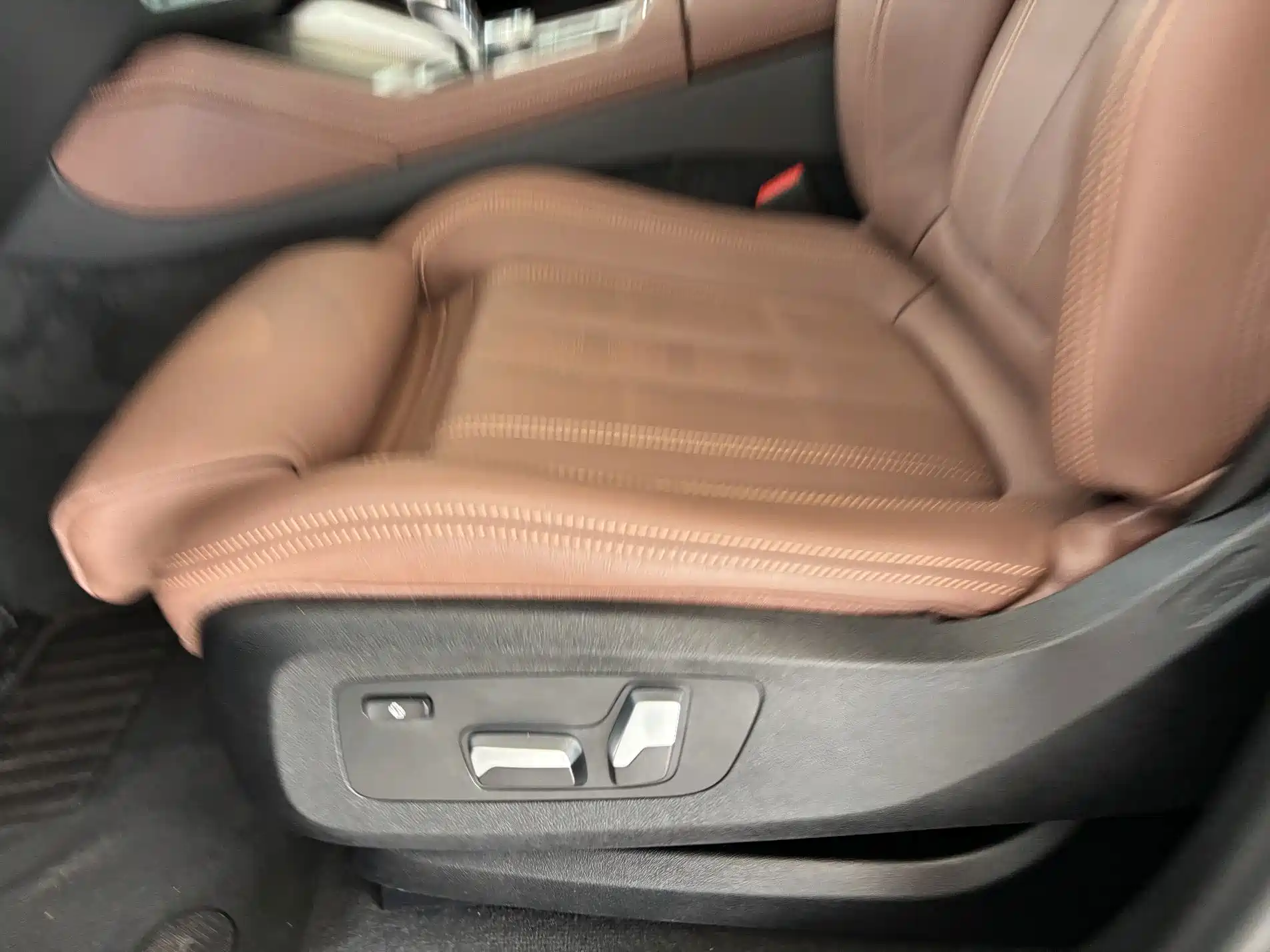 Фото 12 - BMW X6