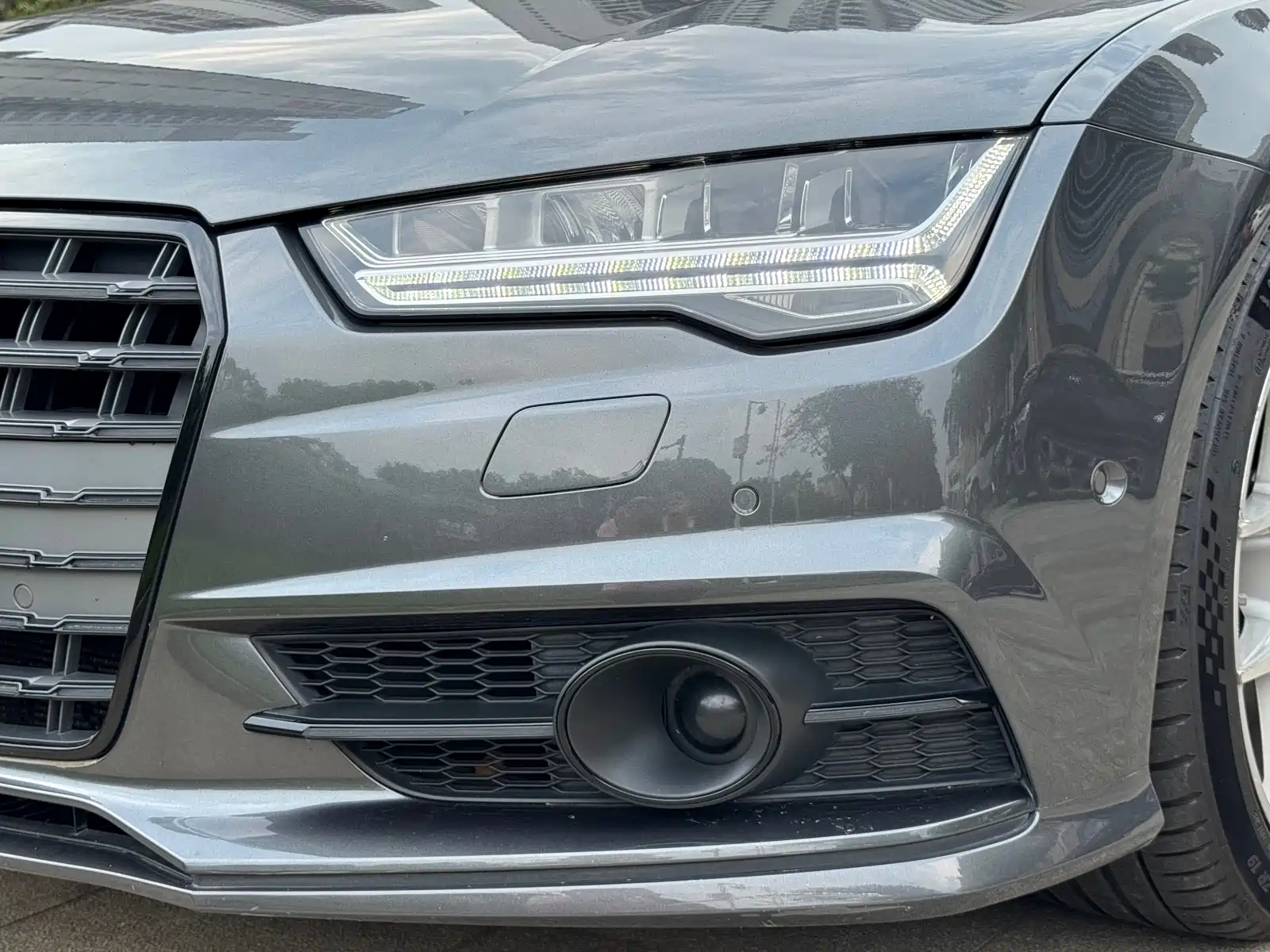 Фото 16 - Audi S7