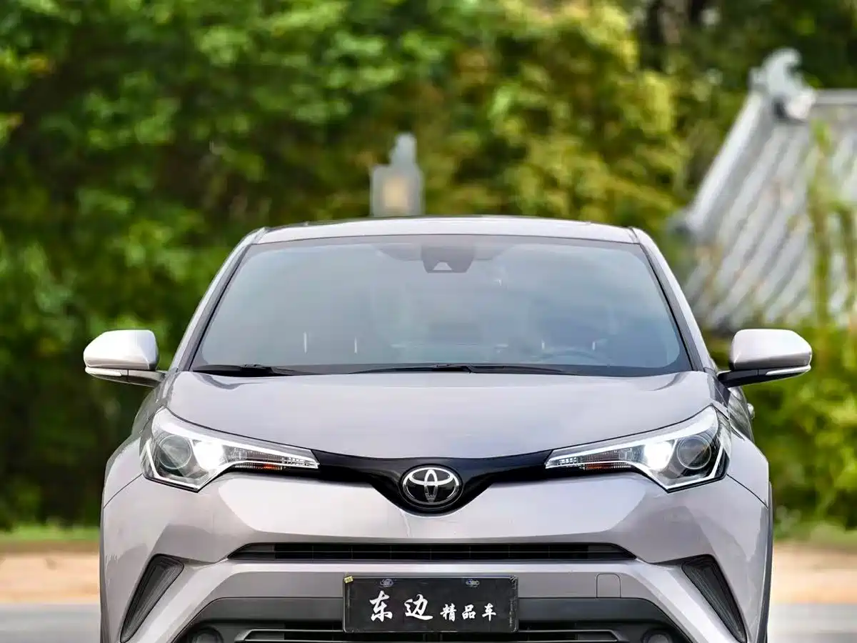 Toyota IZOA 2020 2.0L Yi Xiang Edition фото 8