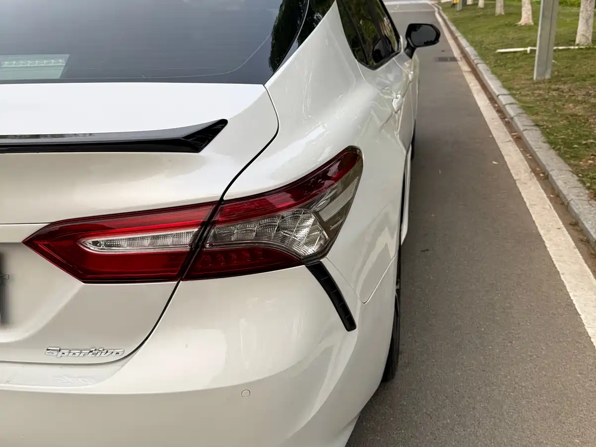 Toyota Camry 2019 Facelift 2.0S F Sport Version фото 24