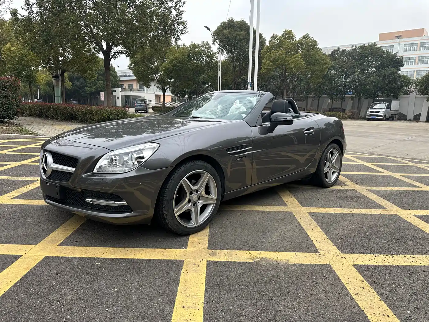 Mercedes-Benz SLK-Class 2011 SLK 200 Luxury Sport фото 8