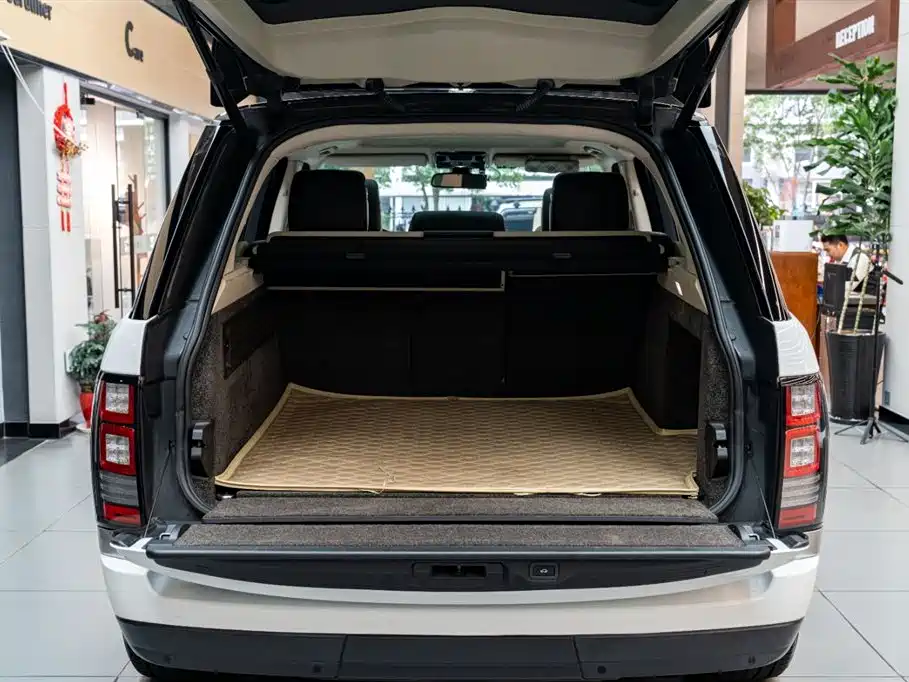 Land Rover Range Rover 2015 3.0 SC V6 Vogue фото 6