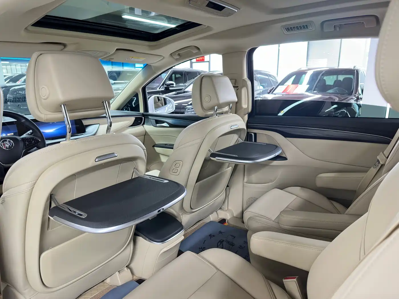 Buick GL8 2023 ES Landmaster Exclusive фото 23