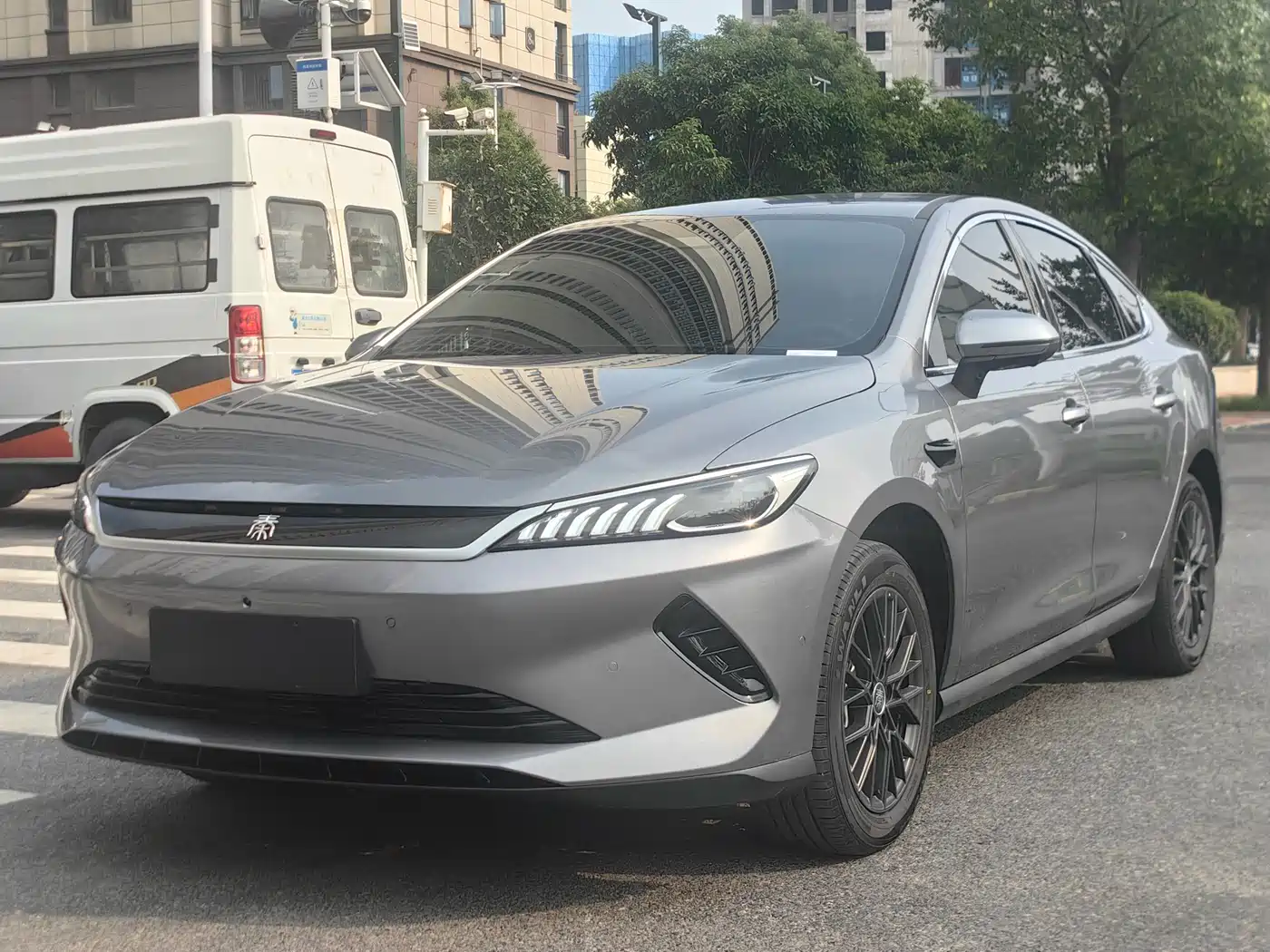 BYD Qin PLUS 2025 EV Smart Drive Edition 510KM Leading Type