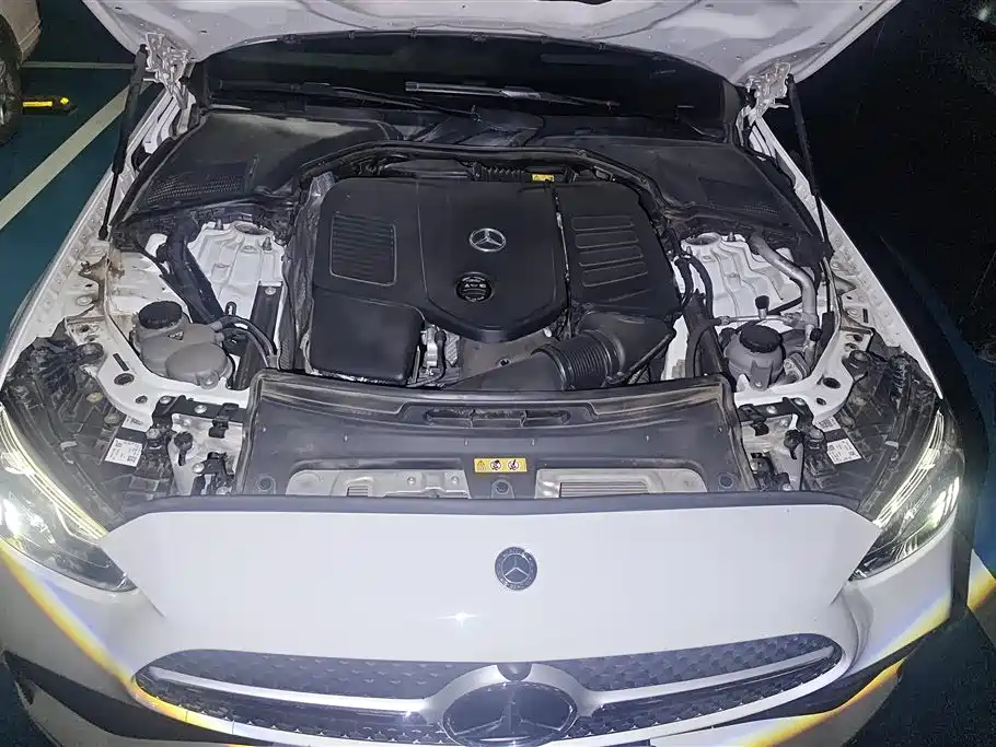 MERCEDES-BENZ C CLASS