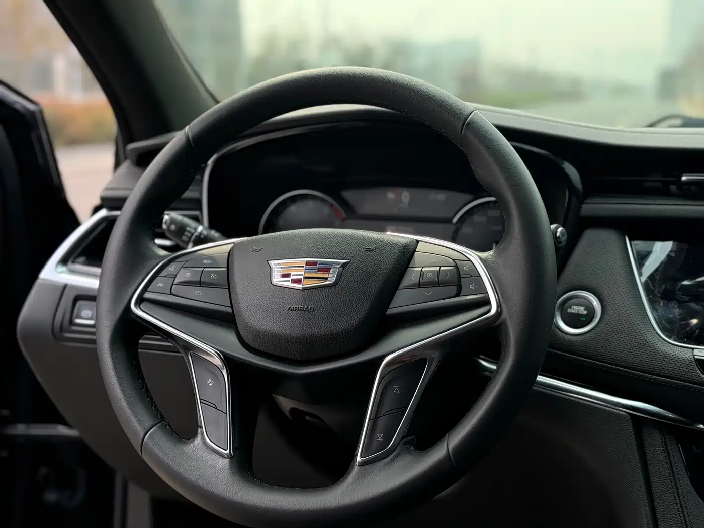 CADILLAC XT5