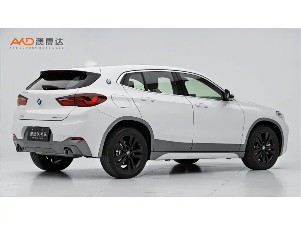 BMW X2 2023 sDrive25i M Off-Road Package фото 3