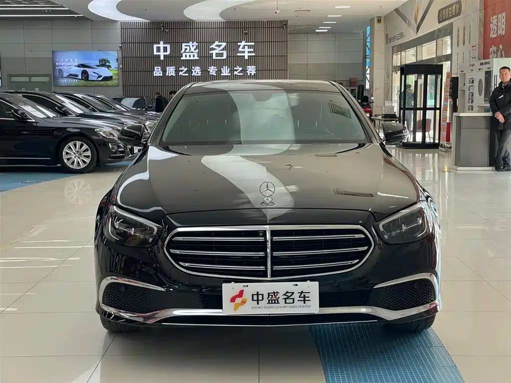  E CLASS