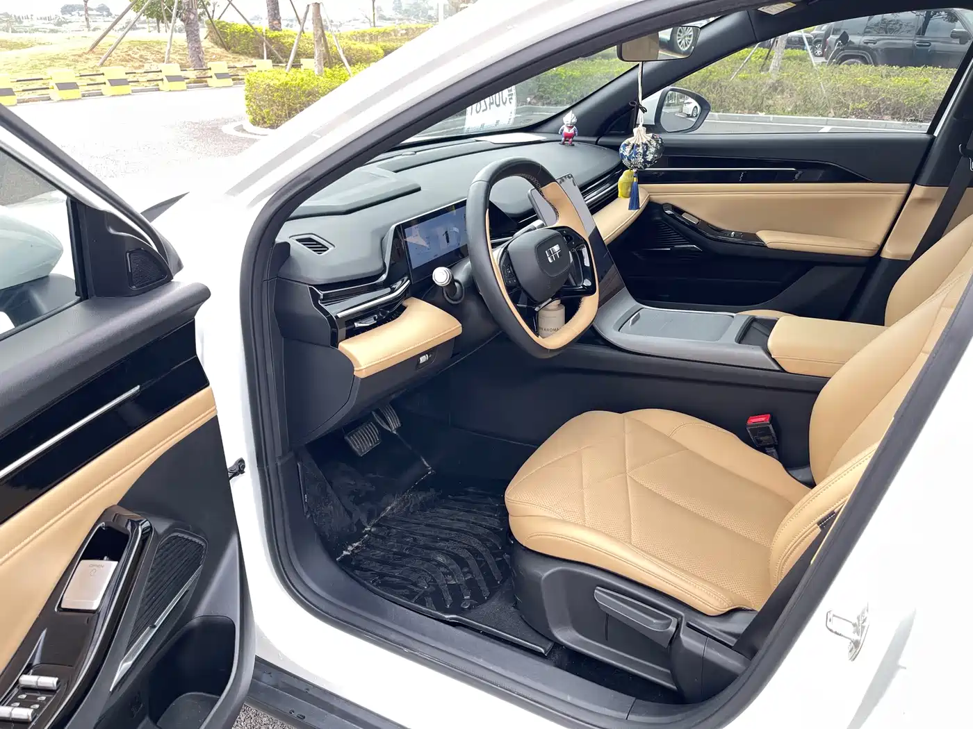 Geely Galaxy Galaxy L6 2023 60km PLUS фото 4