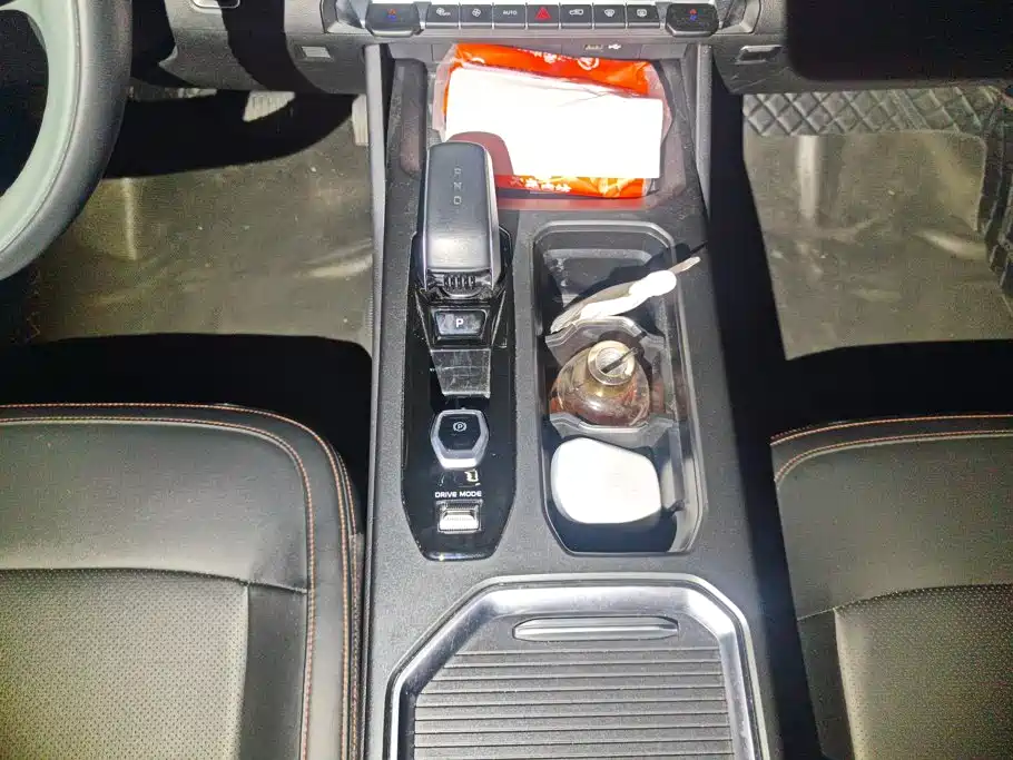 Geely Haoyue L 2024 2024 Model 2.0T DCT Premium