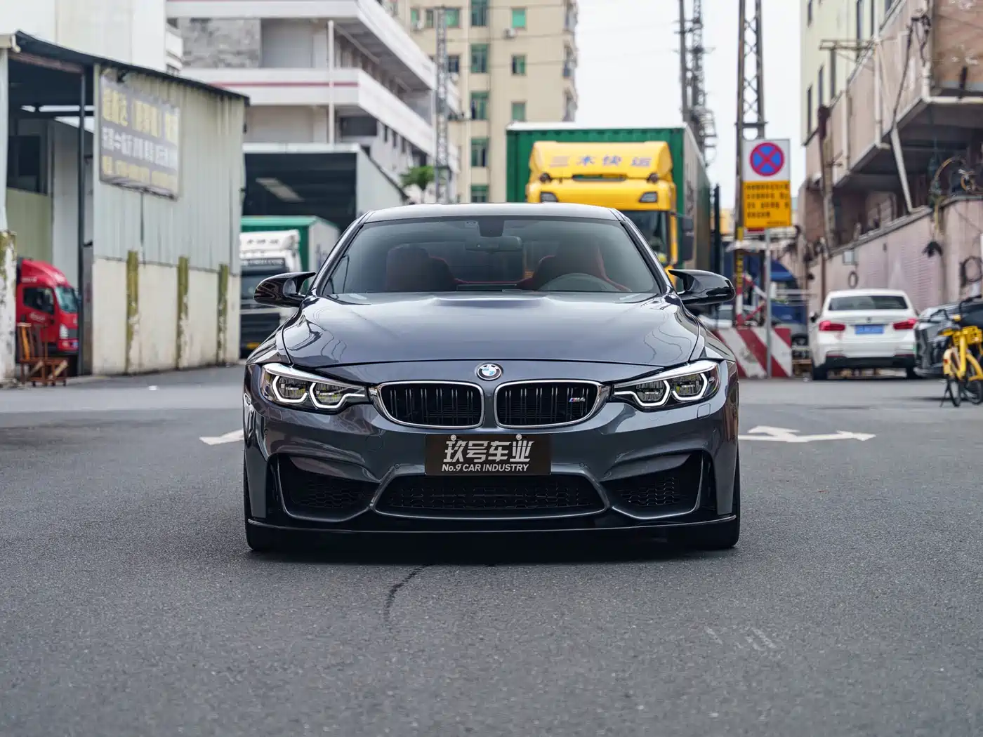 BMW M4 2014 M4 Coupe фото 2