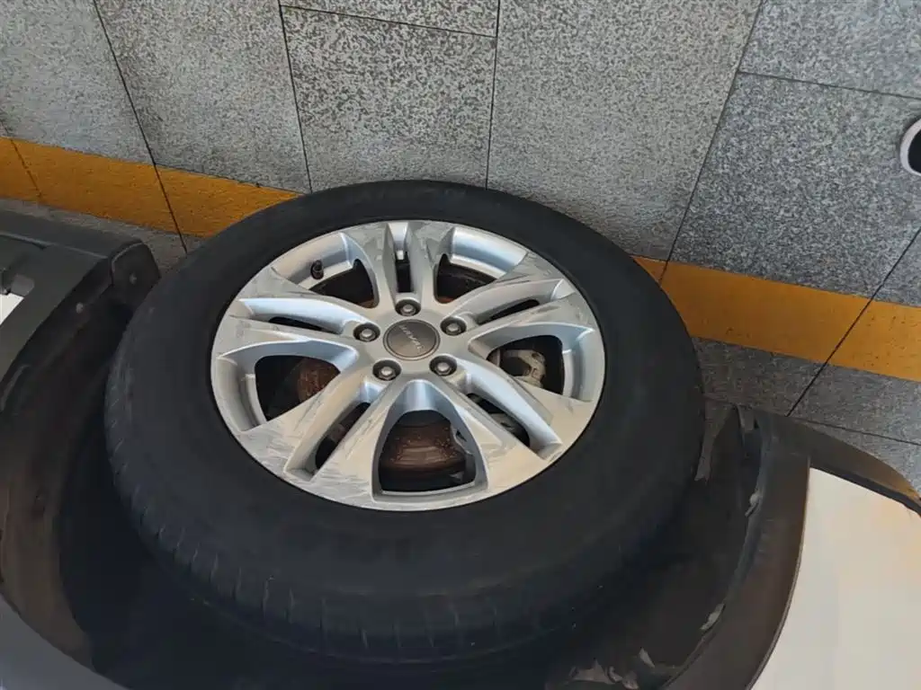 Haval H6 2013 Sport Edition 1.5T Manual 2WD Elite фото 23