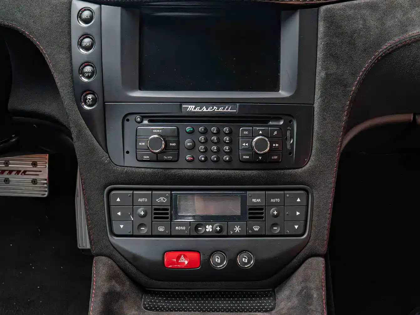 Photo 15 - Maserati GranTurismo