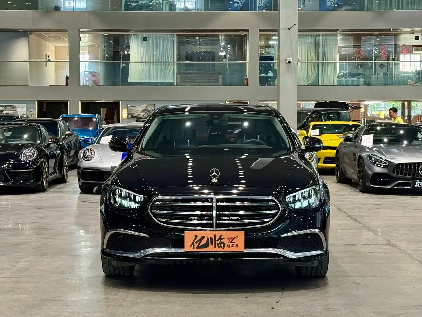 Mercedes-Benz E-Class 2023 Facelift E 300 L Luxury фото 2