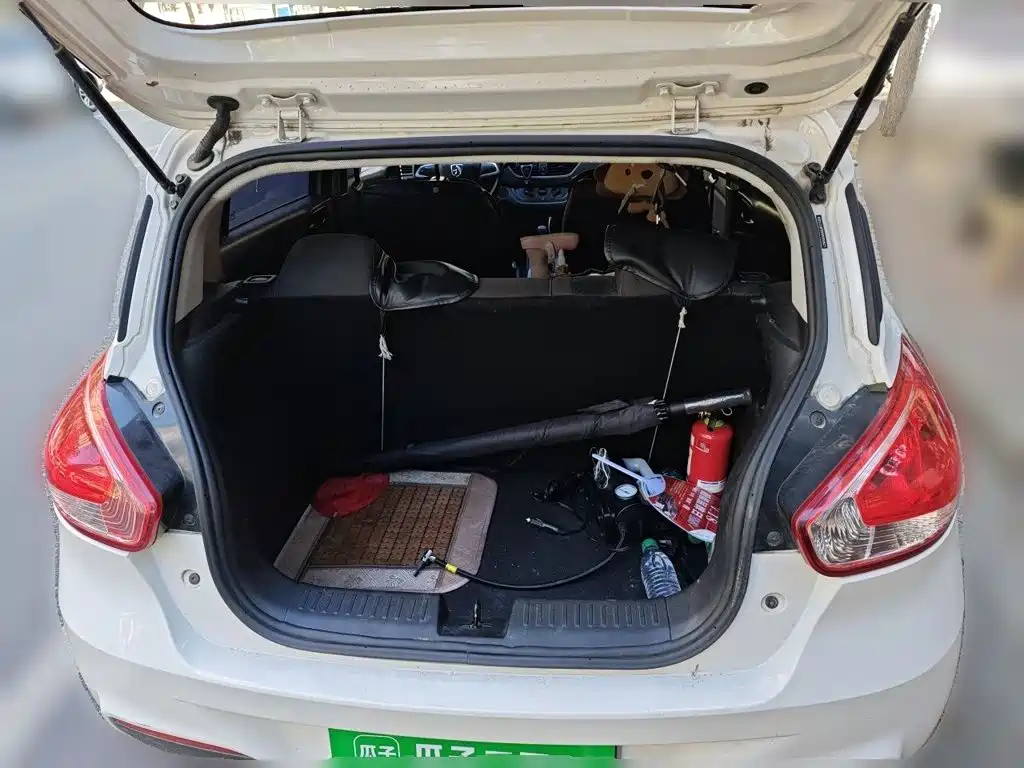 Baojun 310 2018 2016 1.2L Manual Value Edition