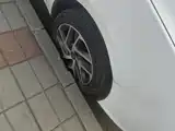 صورة 6 - BYD Qin New Energy